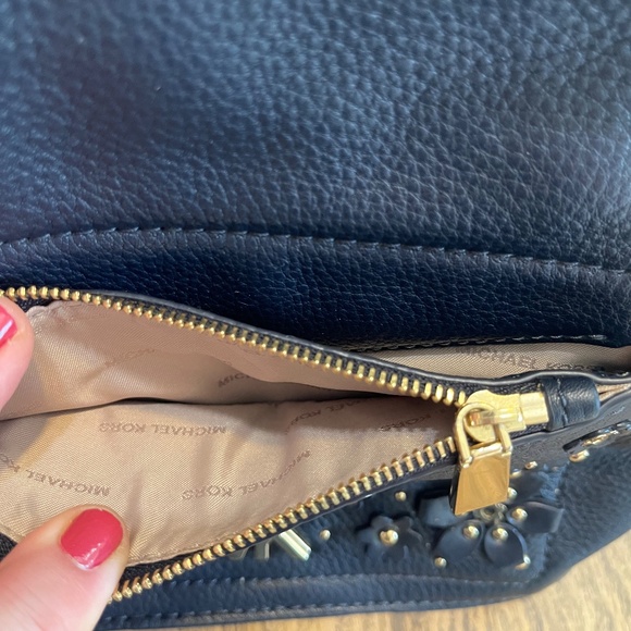 Authentic Michael Kors MK Blue Floral Studded Backpack Purse - Picture 6 of 17